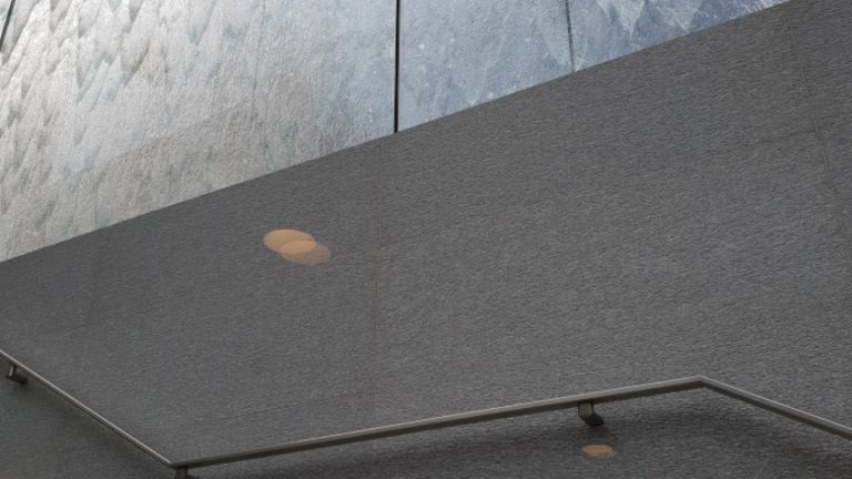 Apple Flagship Store