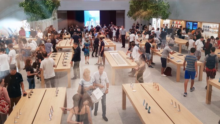 Apple Flagship Store