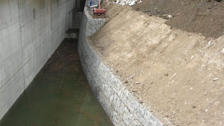 Diga del Luzzone