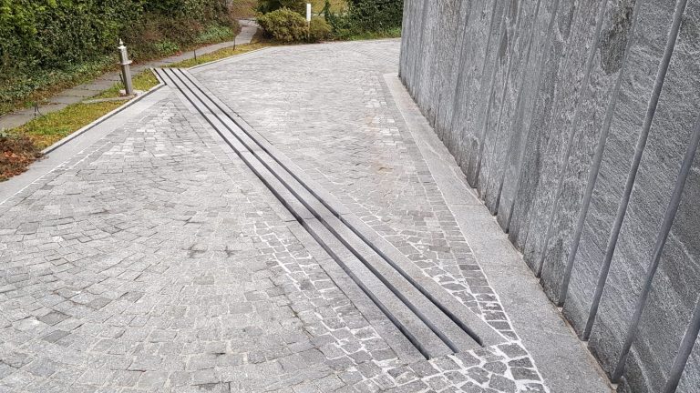 Stradali