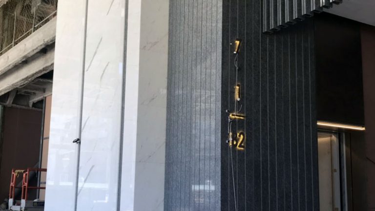 Sede principale di un assicurazione e albergo di lusso