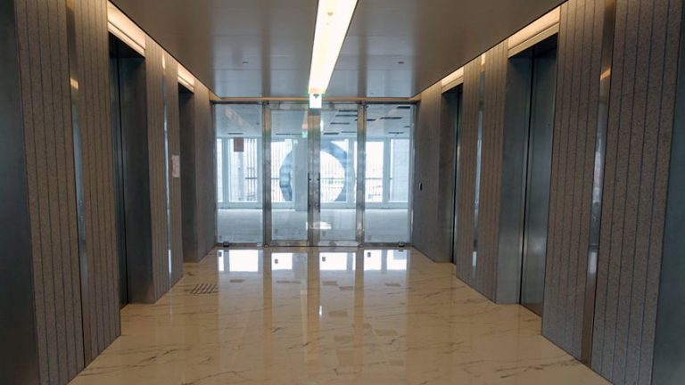 Sede principale di un assicurazione e albergo di lusso