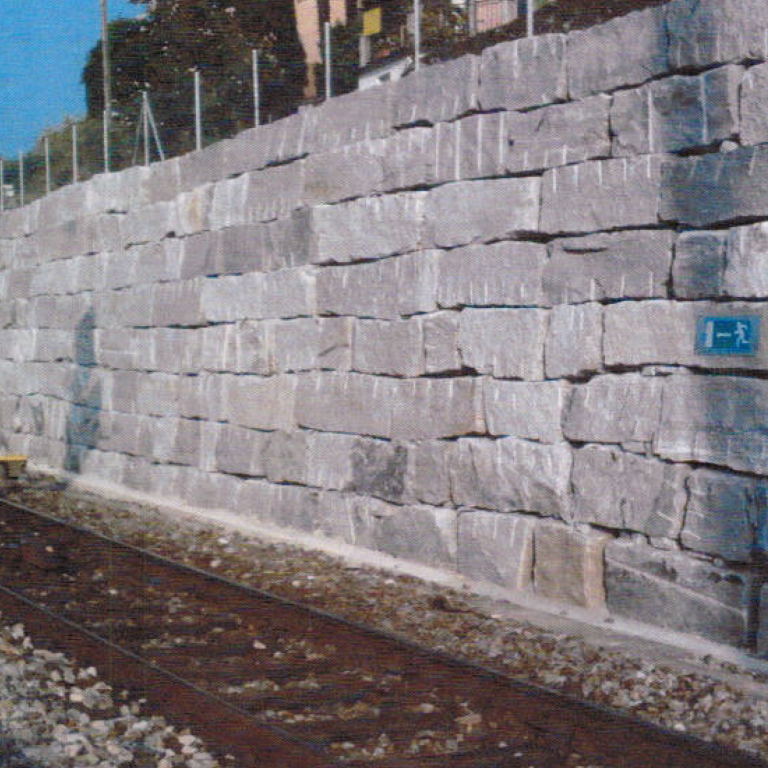 Muro ciclopico come riparo fonico